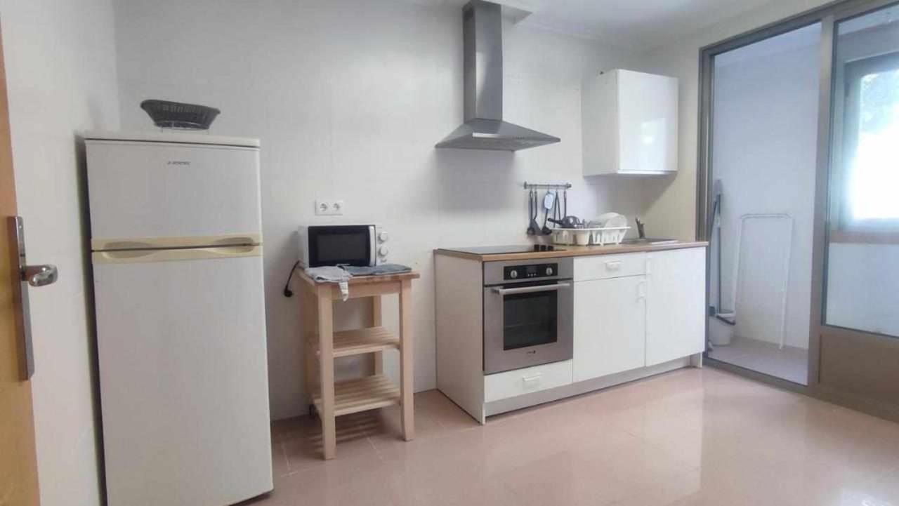 Acogedor En Appartement Ares